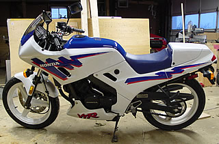 Honda VTR250 -
